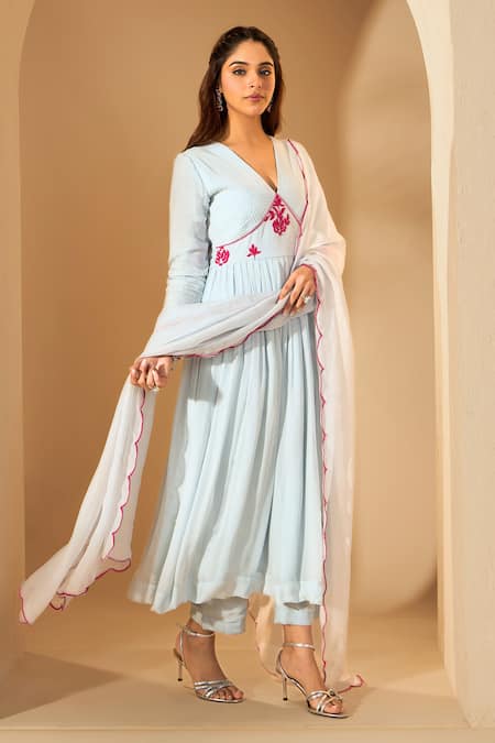 Roohbyridhimaa_Blue Organza, Silk Pearls, Embroidery V-neck Powder Resham Anarkali Set _Online_at_Aza_Fashions