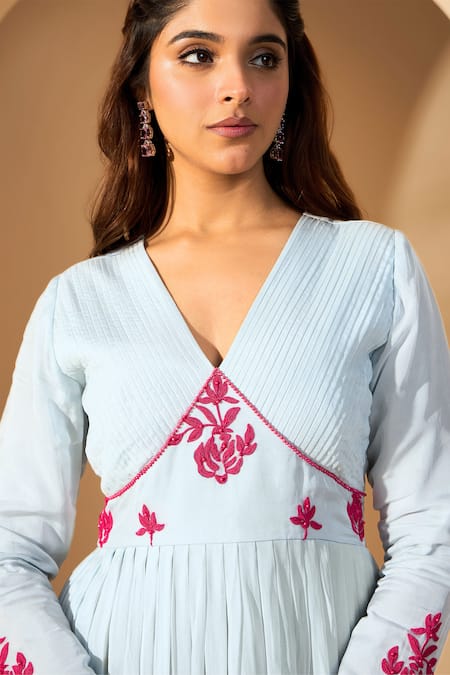 Roohbyridhimaa_Blue Organza, Silk Pearls, Embroidery V-neck Powder Resham Anarkali Set _at_Aza_Fashions