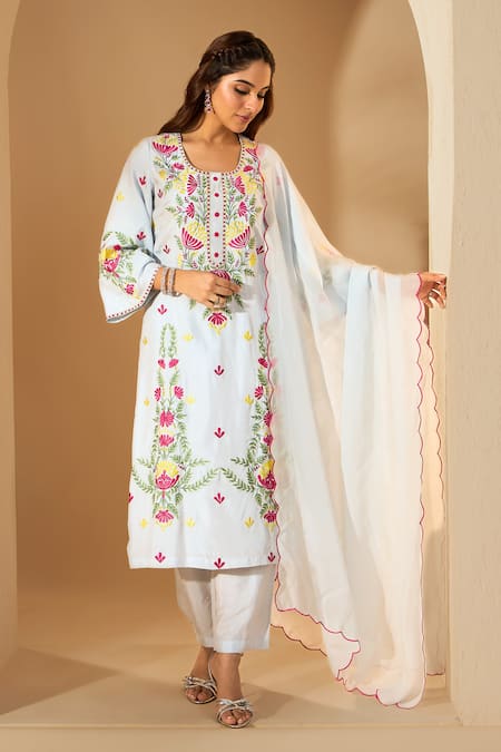 Roohbyridhimaa_Blue Organza, Viscose Embroidery Square Neck Powder Resham Kurta Set _at_Aza_Fashions