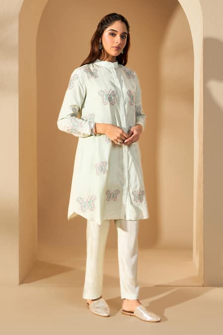 Roohbyridhimaa Green Viscose Embroidery Collared Powder Butterfly Kurta Set at Aza Fashions Roohbyridhimaa_Green Viscose Embroidery Collared Powder Butterfly Kurta Set _at_Aza_Fashions