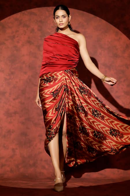 Studio Surbhi_Red Georgette, Satin Asymmetric One Shoulder Abstract Printed Gown _Online_at_Aza_Fashions