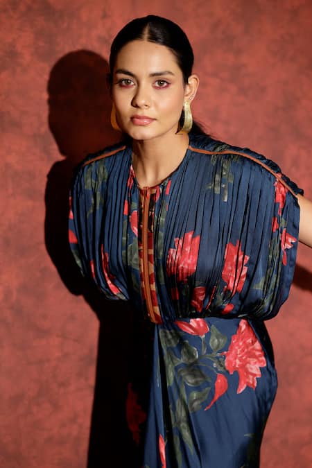 Studio Surbhi_Blue Georgette V-neck Floral Printed Satin Kaftan _at_Aza_Fashions