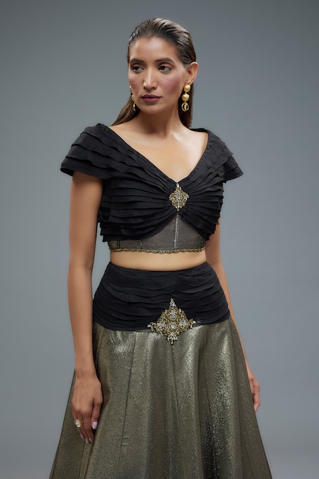 Buy_Rocky Star_Black Silk Patchwork V-neck Bloom Embellished Ruffled Set _Online_at_Aza_Fashions