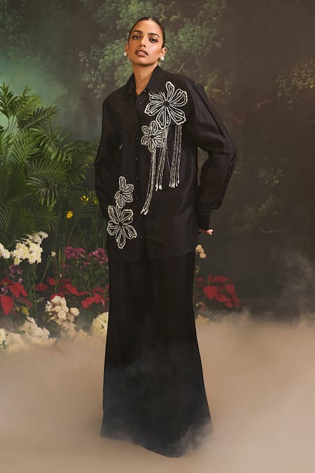 Divya Aggarwal_Black Chanderi Silk Beads Collared Floral Shirt And Pant Set _Online_at_Aza_Fashions