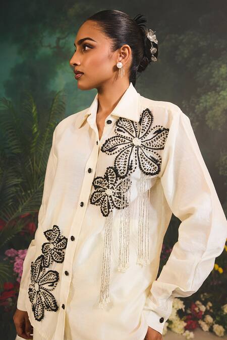 Buy_Divya Aggarwal_Ivory Chanderi Silk Beads, Embroidery Collared Floral Embellished Shirt And Pant 