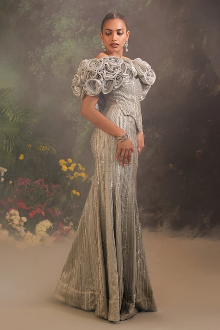 Buy_Divya Aggarwal_Silver Satin Beads, Crystals Scoop Geometric Embellished Corset Gown With Cape 