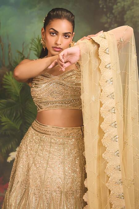 Divya Aggarwal Gold Satin, Organza, Tulle Sequins, Geometric Embellished Bridal Lehenga Set at Aza Fashions Divya Aggarwal_Gold Satin, Organza, Tulle Sequins, Geometric Embellished Bridal Lehenga Set _at_Aza_Fashions