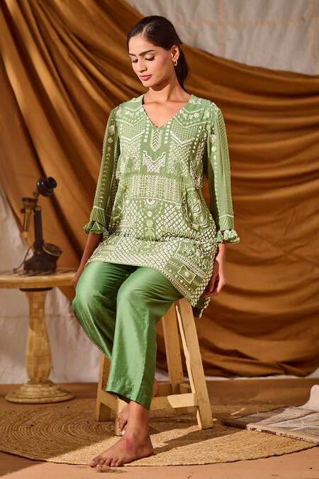 Meenal Paraswani_Green Viscose, Georgette Embroidery, Sequins, Beads Chikankari Kurta And Pant Set _Online_at_Aza_Fashions