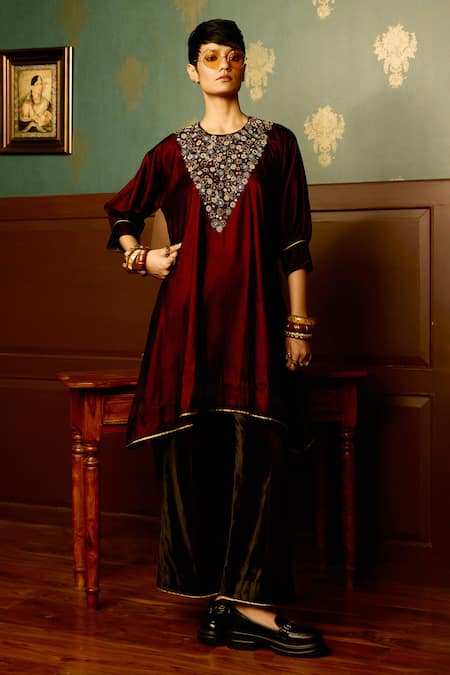 Reeti Arneja Sangria Hand Embroidered Kurta With Palazzo 