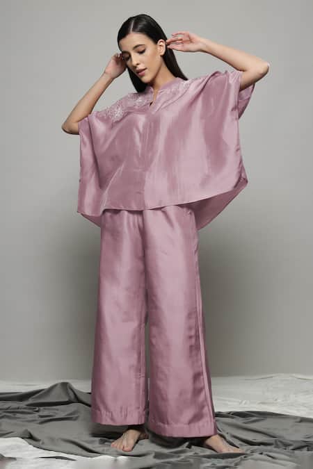 Sakshi Khetterpal Pink Silk, Linen Embroidery Split V-neck Kaftan Shirt And Pant Set Online at Aza Fashions Sakshi Khetterpal_Pink Silk, Linen Embroidery Split V-neck Kaftan Shirt And Pant Set _Online_at_Aza_Fashions