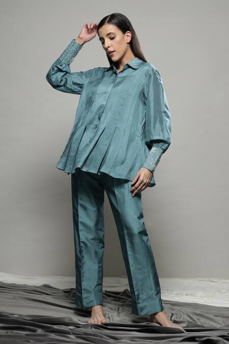 Sakshi Khetterpal_Green Silk, Linen Embroidery Collared Floral Shirt And Pant Set _Online_at_Aza_Fashions