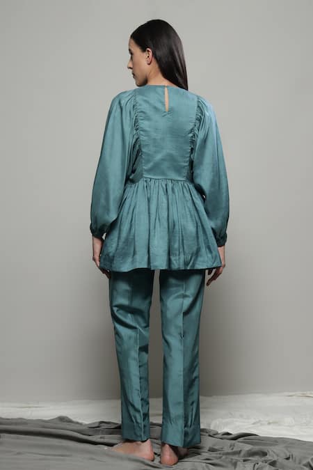 Shop Sakshi Khetterpal Green Silk, Linen Beads Round Neck Floral Embroidered Top And Pant Set at Aza Fashions Shop_Sakshi Khetterpal_Green Silk, Linen Beads Round Neck Floral Embroidered Top And Pant Set _at_Aza_Fashions