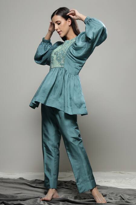 Shop Sakshi Khetterpal Green Silk, Linen Beads Round Neck Floral Embroidered Top And Pant Set Online at Aza Fashions Shop_Sakshi Khetterpal_Green Silk, Linen Beads Round Neck Floral Embroidered Top And Pant Set _Online_at_Aza_Fashions