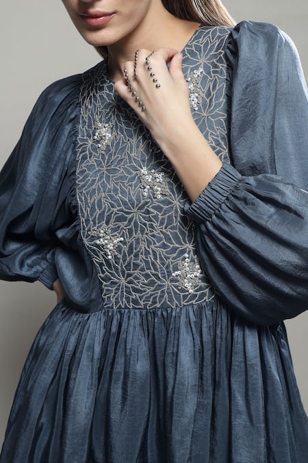 Sakshi Khetterpal Gray Silk Embroidery Round Neck Floral Yoke Top And Pant Set Online at Aza Fashions Sakshi Khetterpal_Gray Silk Embroidery Round Neck Floral Yoke Top And Pant Set _Online_at_Aza_Fashions