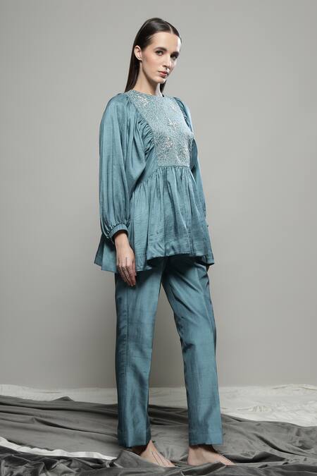 Sakshi Khetterpal Green Silk, Linen Stones Round Neck Floral Embroidered Yoke Top And Pant at Aza Fashions Sakshi Khetterpal_Green Silk, Linen Stones Round Neck Floral Embroidered Yoke Top And Pant _at_Aza_Fashions