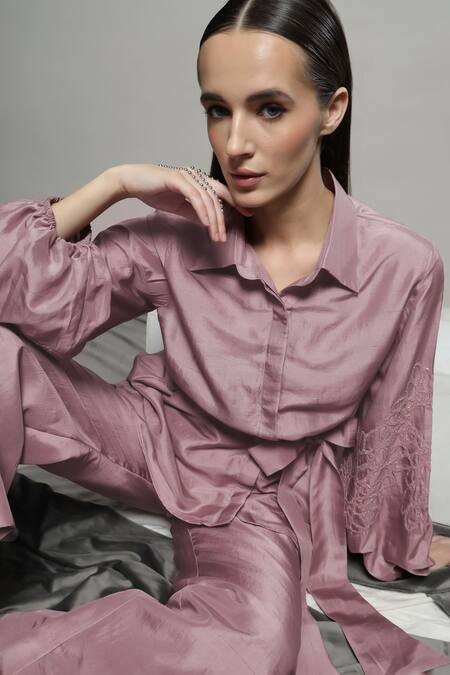 Buy_Sakshi Khetterpal_Pink Silk Embroidery Collared Floral Shirt And Pant Set _Online_at_Aza_Fashions