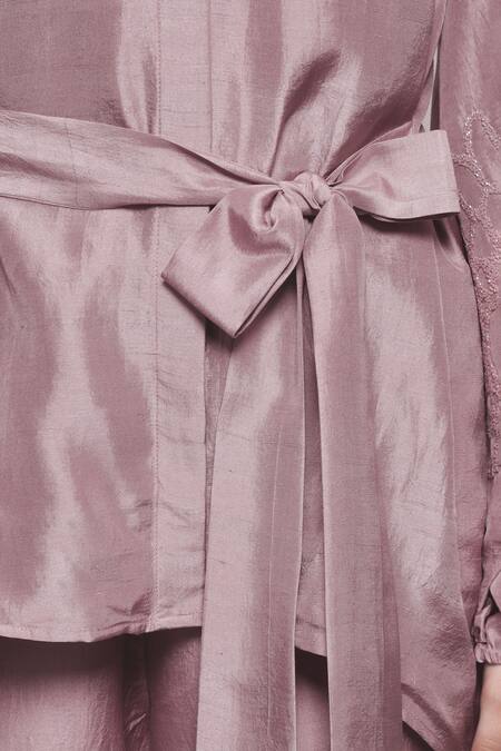 Sakshi Khetterpal_Pink Silk Embroidery Collared Floral Shirt And Pant Set _at_Aza_Fashions