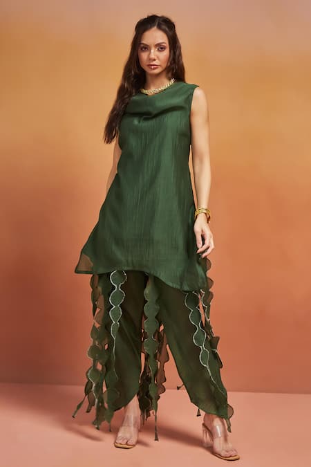 Shikha Malik_Green Silk, Chanderi Tassels Cowl Neck Solid Kurta Set With Pant _Online_at_Aza_Fashions
