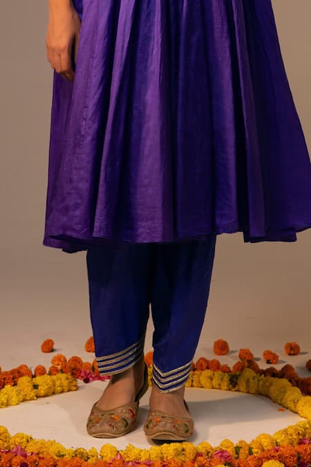 Buy_Svastih_Blue Silk Sequins, Applique, Lace Round Embroidered Anarkali Set With Salwar _Online_at_Aza_Fashions