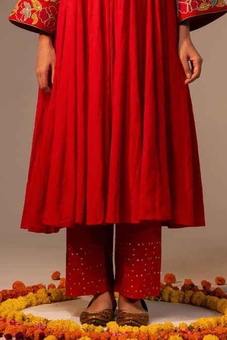 Buy_Svastih_Red Organza, Cotton Sequins, Applique Round Neck Embellished Anarkali Set _Online_at_Aza_Fashions