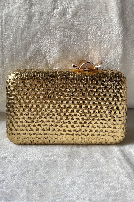 Kreivo by Vamanshi Damania Gold Weave Pattern Clutch 