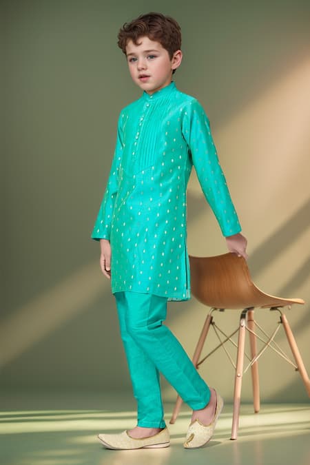 Petite Pomme_Green Chanderi, Crepe Zari Pintuck Butta Kurta Set _at_Aza_Fashions