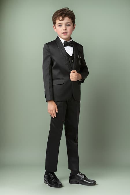 Shop_Petite Pomme_Black Polyester Sequins Embellished Blazer Set 