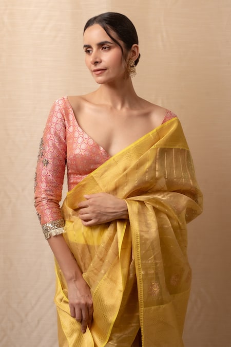 Shop_Priyanka Raajiv_Gold Silk, Chanderi Embroidery Stripe Geometric Saree _Online_at_Aza_Fashions