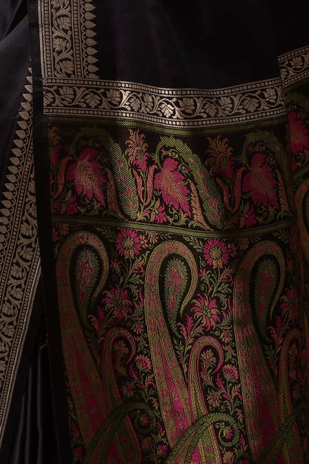 Shop Priyanka Raajiv Purple Silk Embroidery, Zari Round Neck Deep Violet Banarasi Saree Online at Aza Fashions Shop_Priyanka Raajiv_Purple Silk Embroidery, Zari Round Neck Deep Violet Banarasi Saree _Online_at_Aza_Fashions