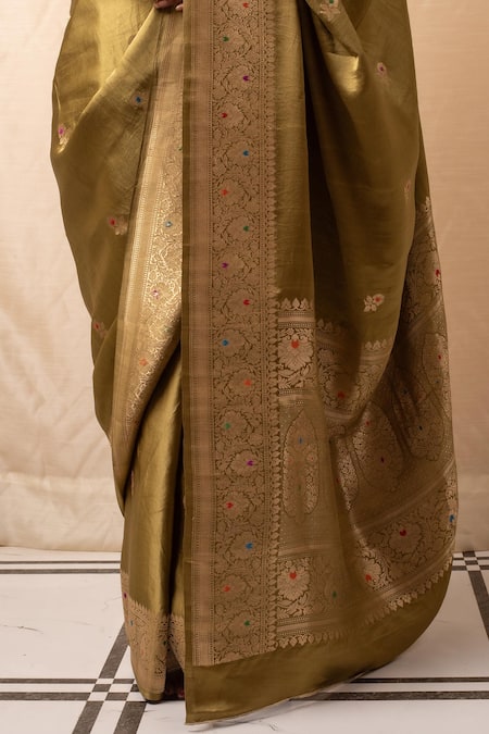 Priyanka Raajiv Green Silk Embroidery Heera Floral Meenakari Butti Saree at Aza Fashions Priyanka Raajiv_Green Silk Embroidery Heera Floral Meenakari Butti Saree _at_Aza_Fashions