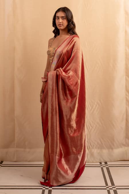 Priyanka Raajiv Rudra Textured Saree With Running Blouse 