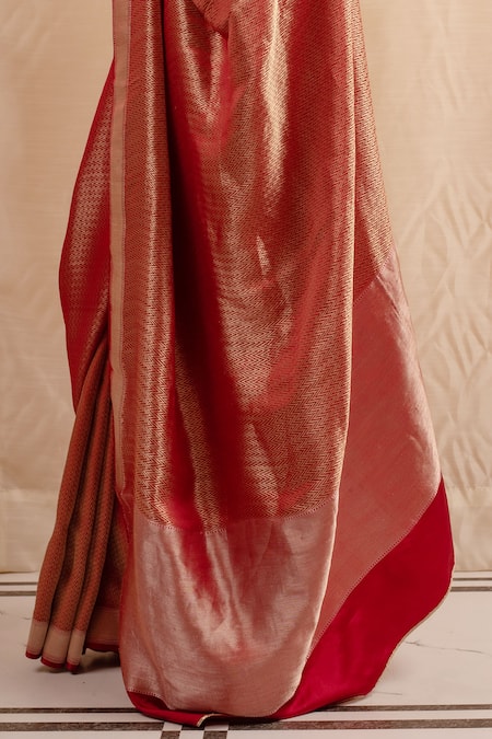 Priyanka Raajiv Burgundy Silk, Brocade Textured Banarasi Saree at Aza Fashions Priyanka Raajiv_Burgundy Silk, Brocade Textured Banarasi Saree _at_Aza_Fashions