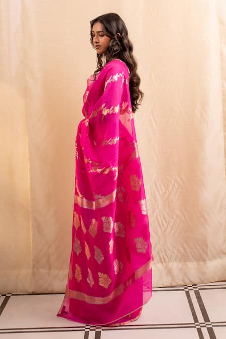 Buy_Priyanka Raajiv_Pink Silk Embroidery Floral Jaal Banarasi Saree _Online_at_Aza_Fashions