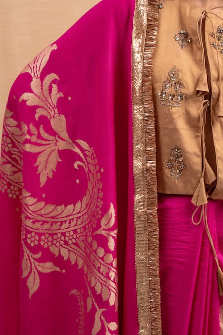 Shop Priyanka Raajiv Pink Silk Lace Paisley Motif Banarasi Saree Online at Aza Fashions Shop_Priyanka Raajiv_Pink Silk Lace Paisley Motif Banarasi Saree _Online_at_Aza_Fashions