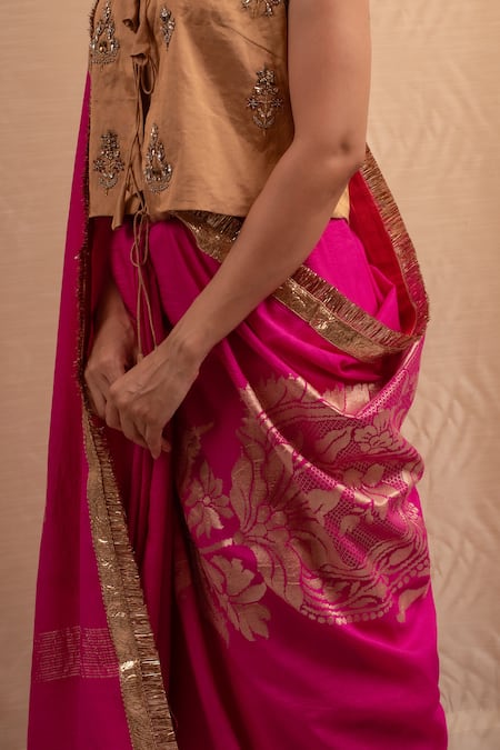 Priyanka Raajiv Pink Silk Lace Paisley Motif Banarasi Saree at Aza Fashions Priyanka Raajiv_Pink Silk Lace Paisley Motif Banarasi Saree _at_Aza_Fashions