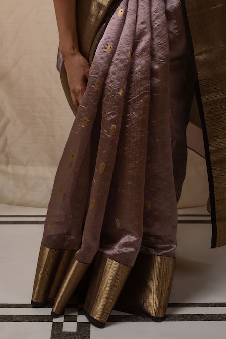 Buy Priyanka Raajiv Purple Silk, Silk, Floral Woven Saree With Running Blouse Buy_Priyanka Raajiv_Purple Silk, Silk, Floral Woven Saree With Running Blouse