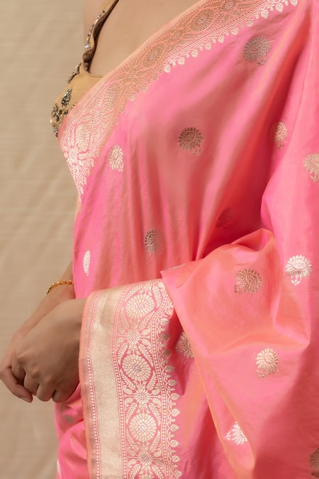 Buy Priyanka Raajiv Pink Silk, Brocade Embroidery Floral Woven Banarasi Saree Online at Aza Fashions Buy_Priyanka Raajiv_Pink Silk, Brocade Embroidery Floral Woven Banarasi Saree _Online_at_Aza_Fashions