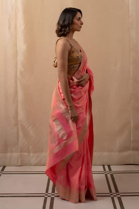 Buy Priyanka Raajiv Pink Silk, Brocade Embroidery Floral Woven Banarasi Saree Buy_Priyanka Raajiv_Pink Silk, Brocade Embroidery Floral Woven Banarasi Saree