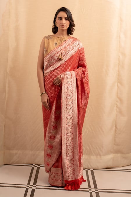 Priyanka Raajiv Gerua Geometric Motif Saree With Running Blouse 