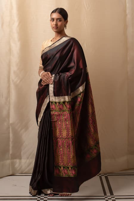 Buy Priyanka Raajiv Wine Silk, Brocade Embroidery Round Neck Paisley Tanchoi Banarasi Saree Online at Aza Fashions Buy_Priyanka Raajiv_Wine Silk, Brocade Embroidery Round Neck Paisley Tanchoi Banarasi Saree _Online_at_Aza_Fashions
