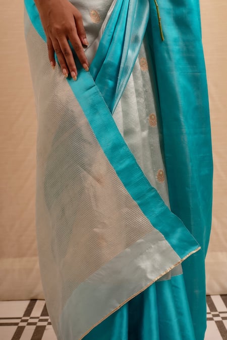 Buy Priyanka Raajiv Blue Silk, Chanderi Floral Woven Saree With Blouse Buy_Priyanka Raajiv_Blue Silk, Chanderi Floral Woven Saree With Blouse