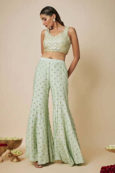 Buy_Mehak Murpana_Green Net, Crepe Sequins Bloom Embellished Sharara Set 