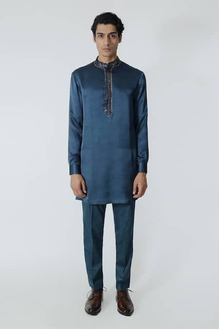 Chhaya Mehrotra Aricelio Embellished Placket Kurta With Pant 