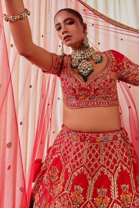 Buy_Pallavi Poddar_Red Silk Beads, Sequins Sweetheart Neck Zardozi Embroidered Lehenga Set _Online_at_Aza_Fashions