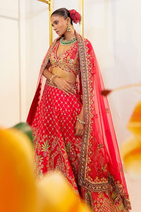 Pallavi Poddar Embroidered Zardozi Bridal Lehenga Set 