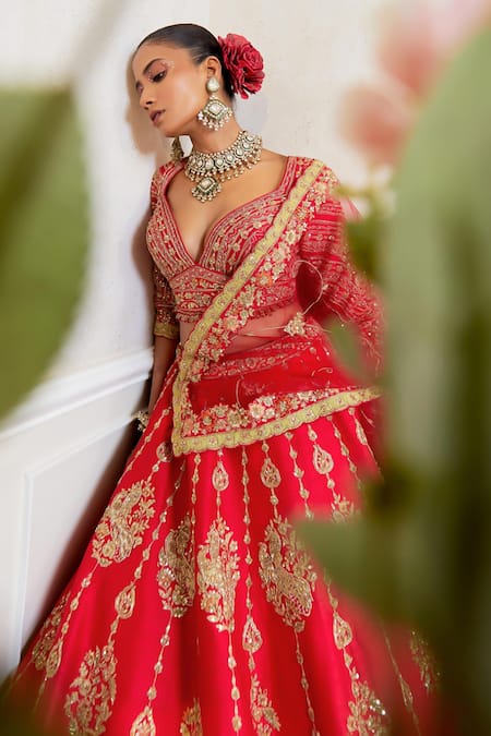 Pallavi Poddar Red Zardozi Embroidered Bridal Lehenga Set 