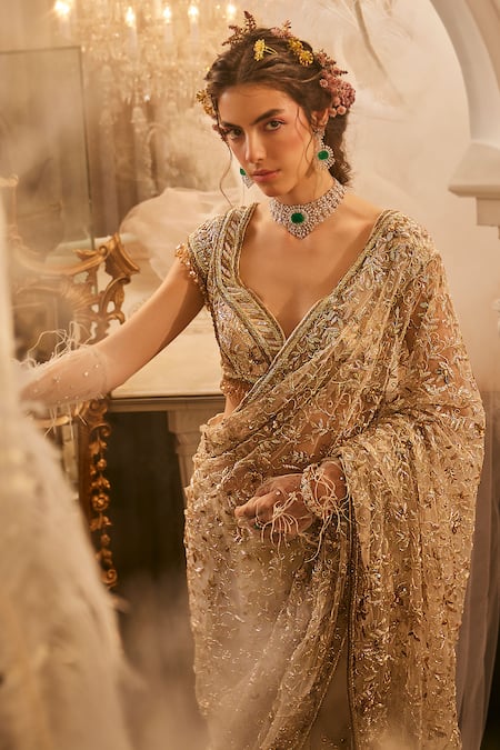Swish By Dolcy And Simran Ivory Net Sequins, Crystals, Feathers Cutdana Embroidered Saree With Blouse Online at Aza Fashions Swish By Dolcy And Simran_Ivory Net Sequins, Crystals, Feathers Cutdana Embroidered Saree With Blouse _Online_at_Aza_Fashions