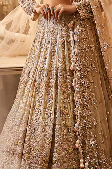 Swish By Dolcy And Simran Green Net Beads, Sequins, Pearls Plunge Floral Vine Embroidered Lehenga Set Online at Aza Fashions Swish By Dolcy And Simran_Green Net Beads, Sequins, Pearls Plunge Floral Vine Embroidered Lehenga Set _Online_at_Aza_Fashions