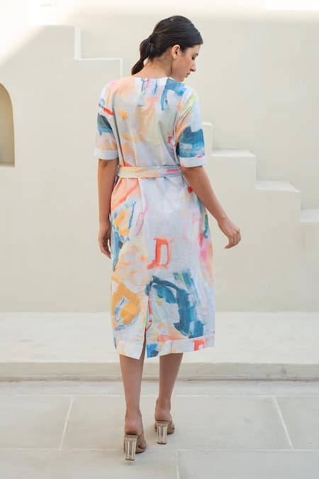 Shop_Merakus_Multi Color Cotton Round Neck Abstract Swerve Print Midi Dress _at_Aza_Fashions