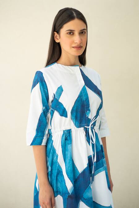 Shop_Merakus_Blue Cotton Round Neck Stroke Wave Print Midi Dress _Online_at_Aza_Fashions